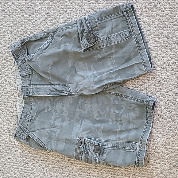 Two Pair Mens Cargo Shorts - Picture 2 of 5